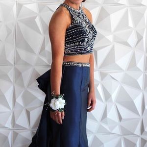 size 4 two piece prom dress!!